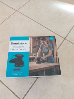 Brookstone Orbital Sander - NEW