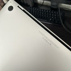MacBook Pro With Touch Pad 