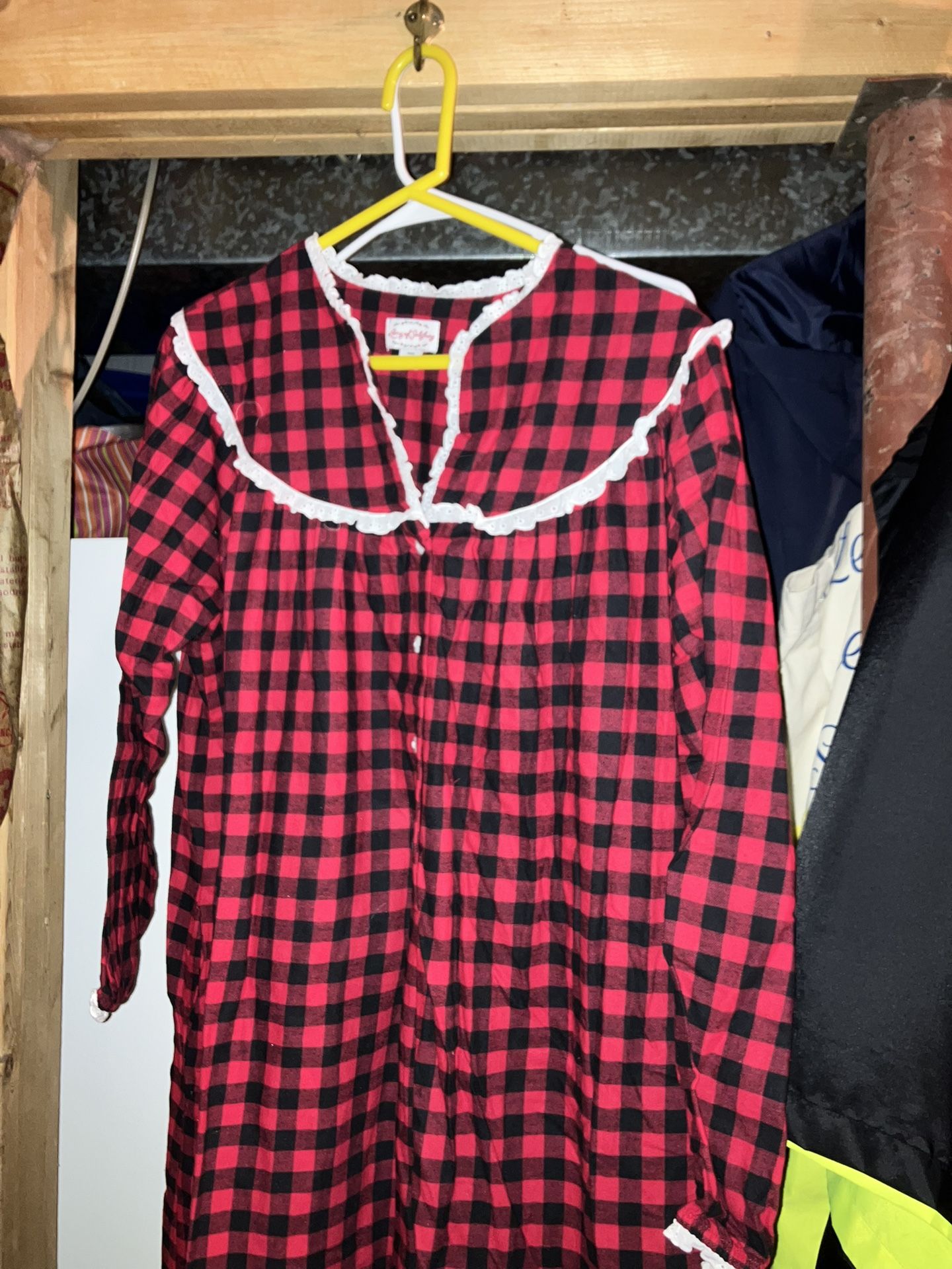 Lanz Of Salzburg Flannel Nightgown NWT Womens Size Large