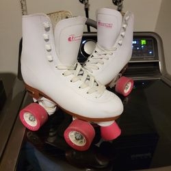 Roller Skates Size 5 Woman's- Excellent Condition!