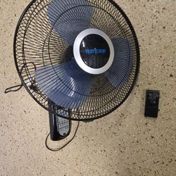 Wall Fan With Remote