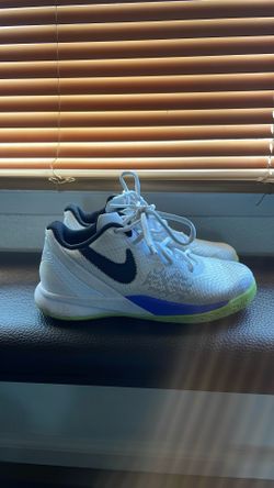 Nike Basketball Shoes