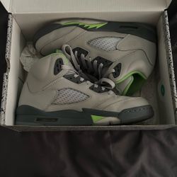 Green Bean Jordan 5’s Size 7y