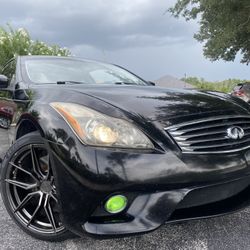 2011 Infiniti G37