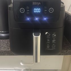 Ninja Pro 4-in-1 Air Fryer, XL 6.5-Qt Basket, 4 Functions, Air Crisp Technology, Non-stick, Crisper Plate, AF180 Black