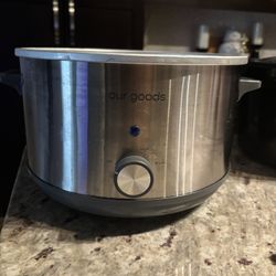 Used Good Ware Crockpot