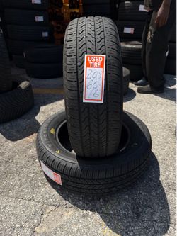 2 showroom tires 205/60/16 Firestone