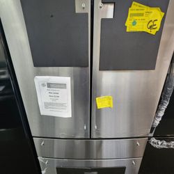 28.7 cu. ft Smart Four Door French Door Refrigerator in Stainless Steel with Dual-Dispense Autofill Pitcher, Easy Clean