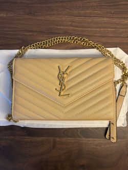 Yves Saint Laurent Wallet On Chain Beige