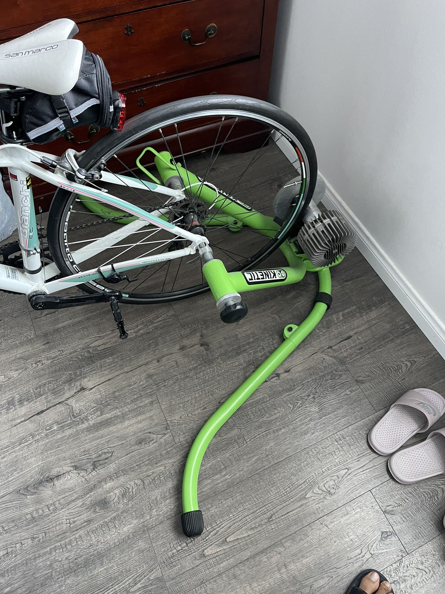 Kinetic Bike Trainer w/ Bluetooth
