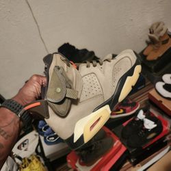 Jordan 6 Travis Scott Size 9 $180