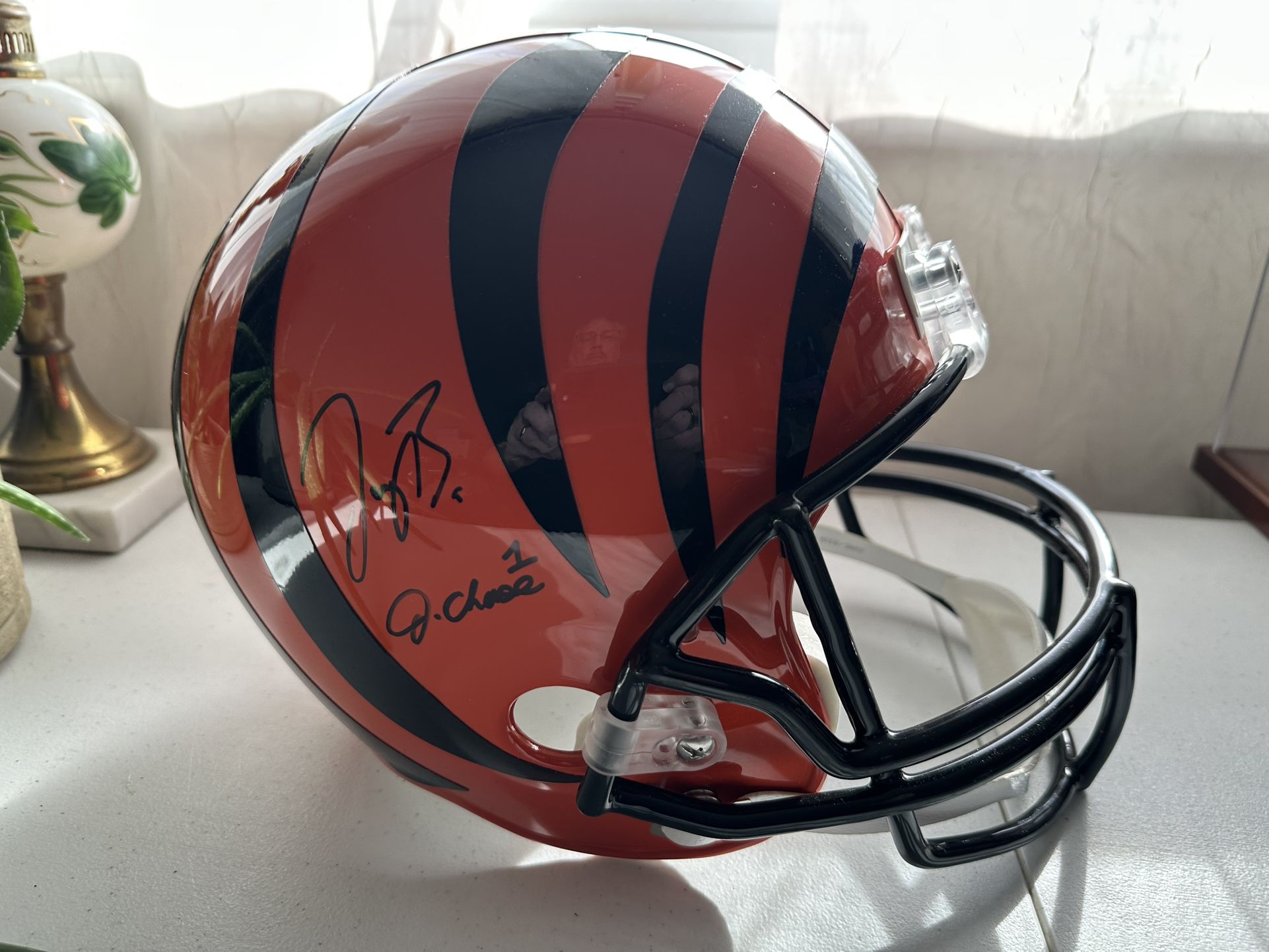 JOE BURROW & CHASE DUAL SIGNED CINCINNATI BENGALS AUTOGRAPHED RIDDELL FULL SIZE HELMET COA 856