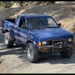 1986 Nissan 4x4 Manual