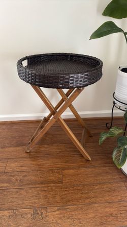 Wicker Side Table 