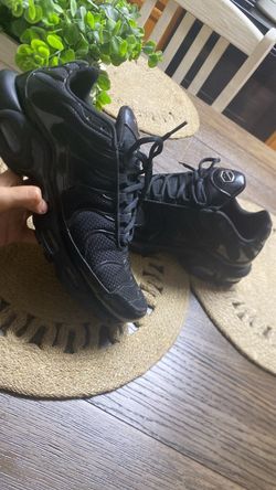 vapormaxes TN size 9.5