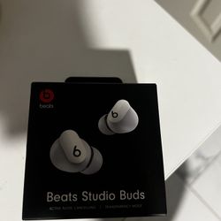 Beats by Dre - Beats Studio Buds Wireless Noise Cancelling Earbuds - White 