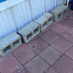 Free- Concrete Blocks (4)