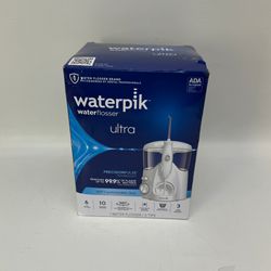 New Waterpik Ultra Water Flosser plus 6 tips White WP-100W