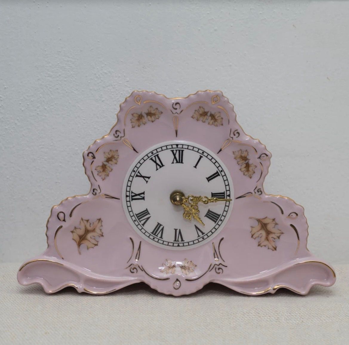 H&C Czech Rose porcelain mantel clock