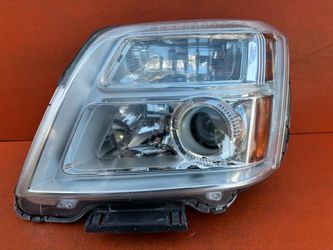 2010 2011 2012 2013 2014 2015 GMC Terrain Left Driver Side Halogen Headlight OEM