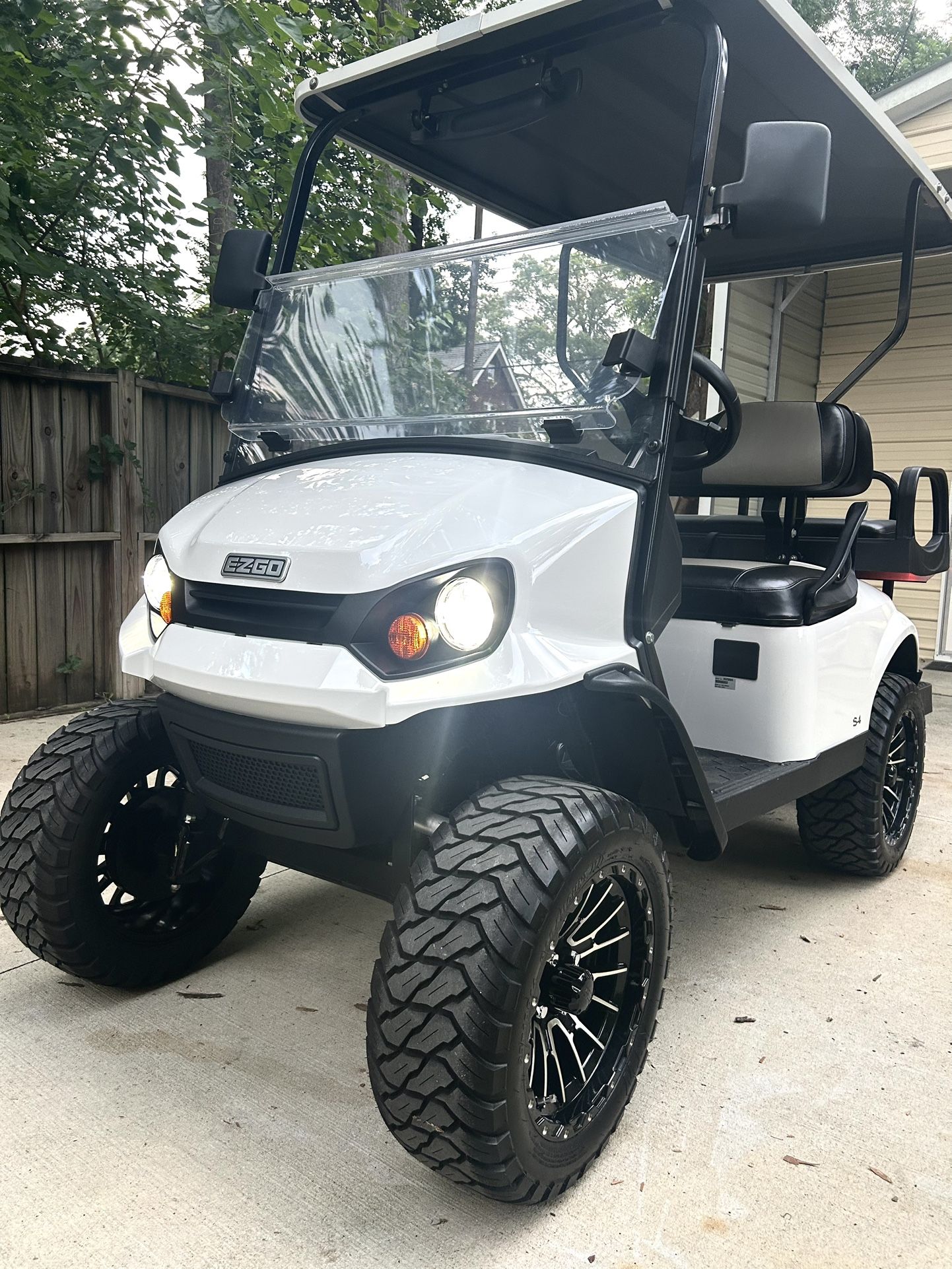 2021 GAS(efi) ezgo S4 - New Cond