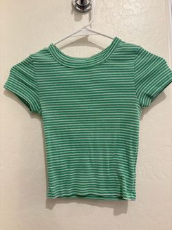 American Eagle crop top