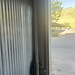 Projector Screen