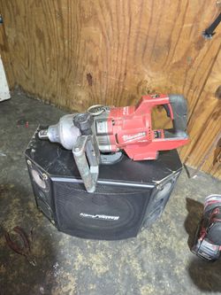 M18 FUEL 18V Lithium-Ion Brushless Cordless 1 in. Impact Wrench with D-Handle (Tool-Only)