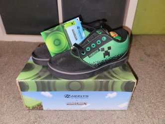 Heelys Minecraft youth size 2