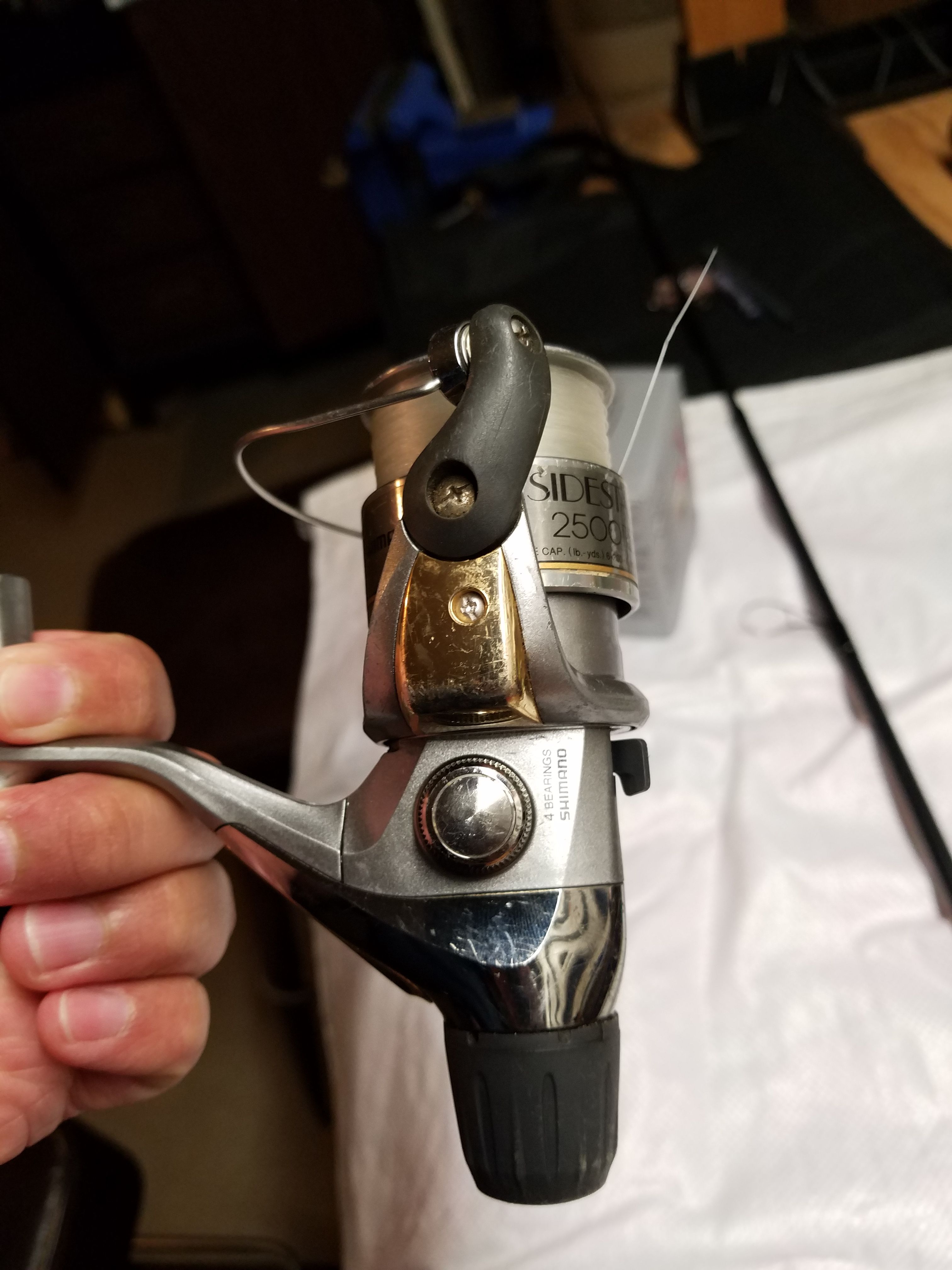 Shimano sidestab 2500 RE for Sale in Porterville, CA - OfferUp