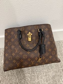 Very elegantly bag