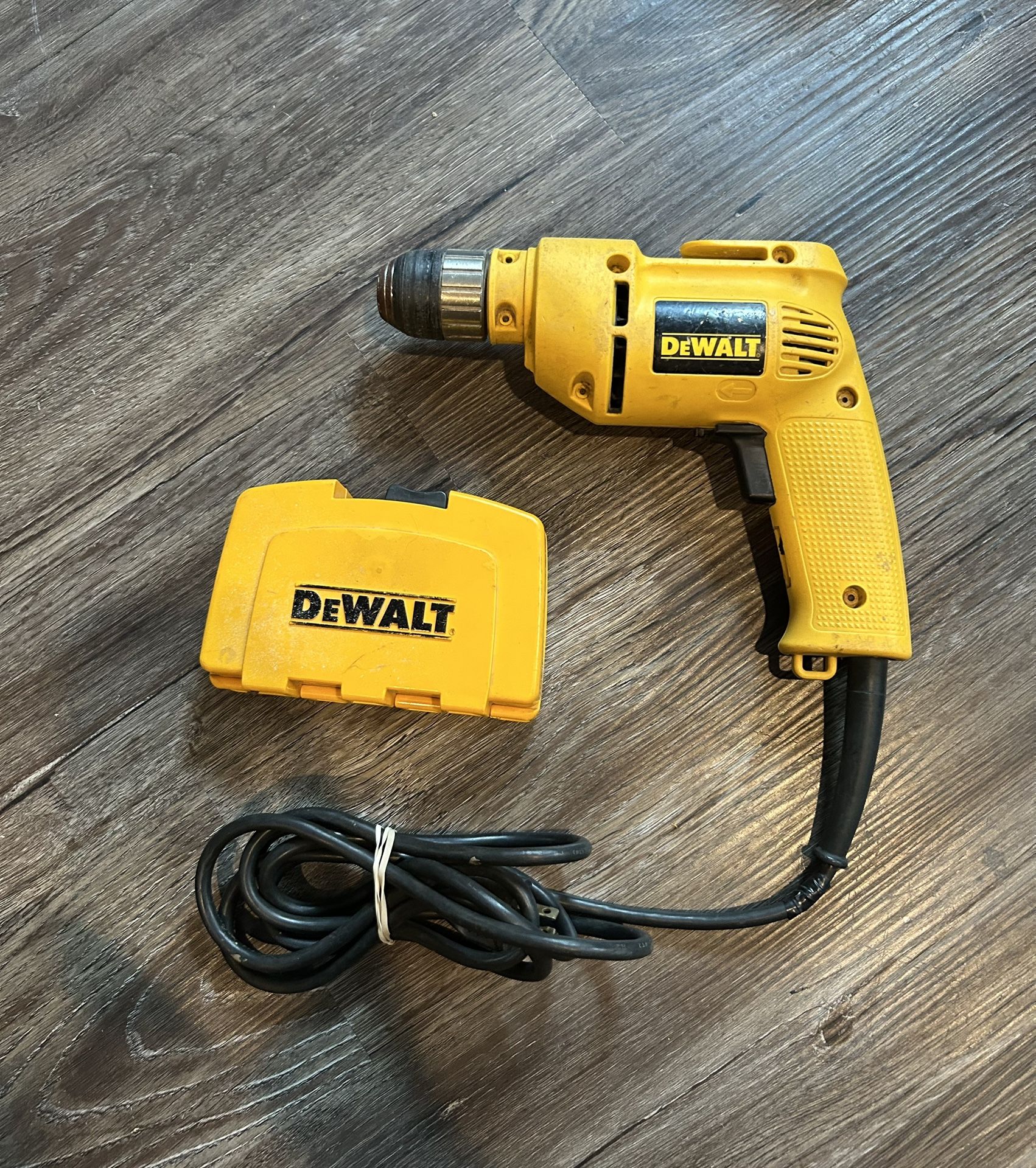 DeWalt DW106 3/8" VSR Corded Drill, with Various Drill Bits