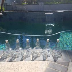  Beautiful decanter bottles,vases,lamp bases,Terariums etc.💥 $4.00 Each Or TakeThem  all✅🆗️⁉️ For A Much Larger Discount.. ($20)