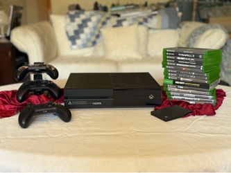 Xbox One w/ External Hard Drive, Controllers, and Games