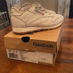 Reebok classic infant size 10