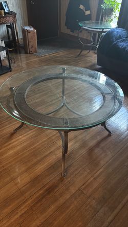 2 center tables