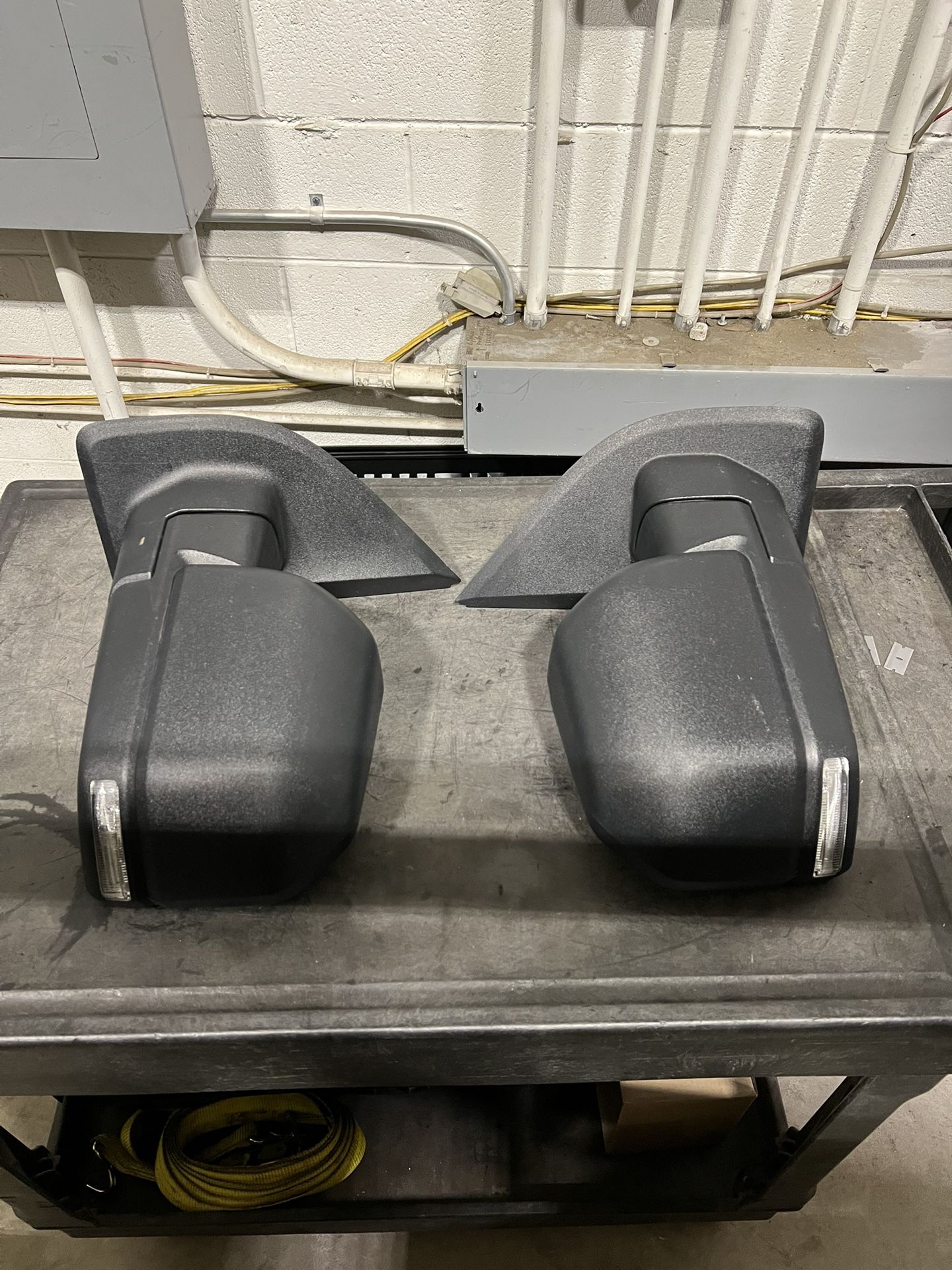 Ford F-150 OEM Tow mirrors 