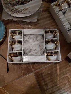 Porceilen tea set