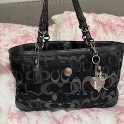 Coach Shoulder Bag