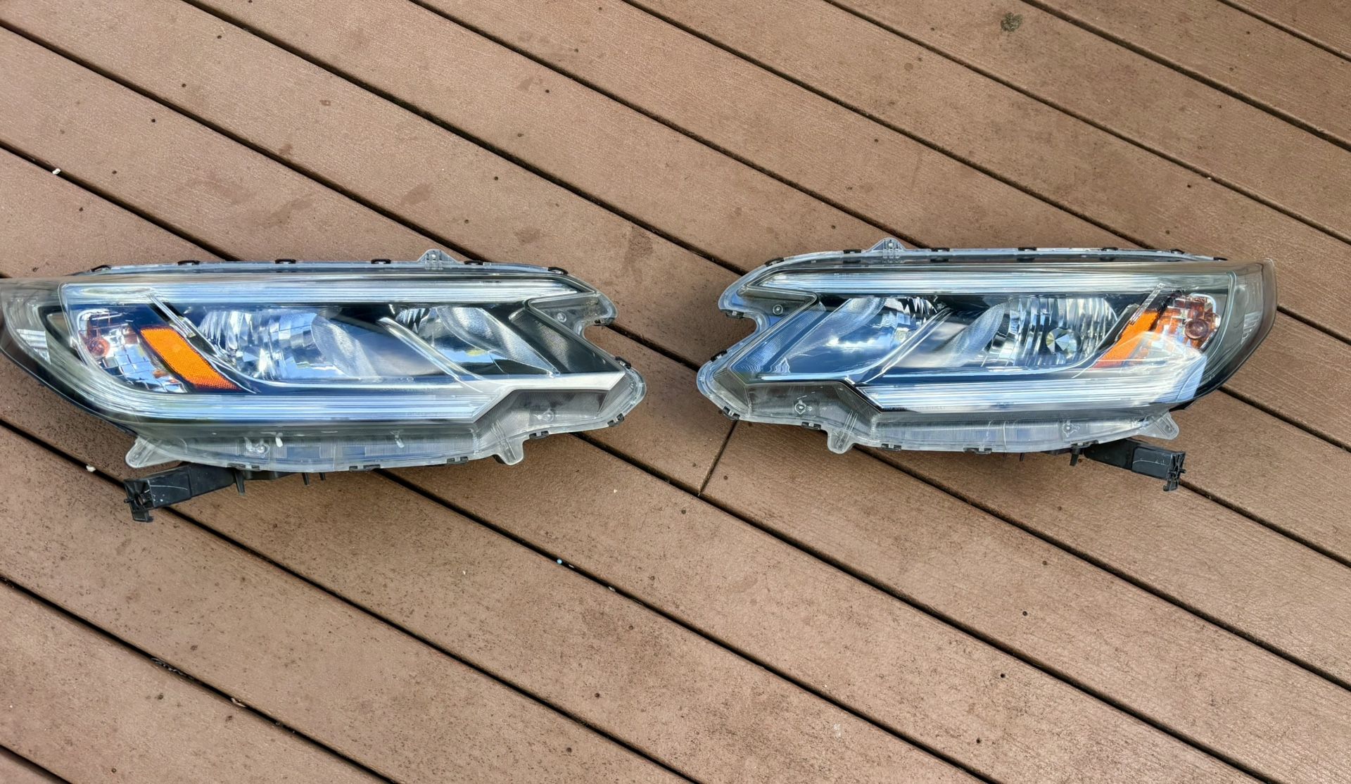 2015-2016 Honda CRV Headlights OEM