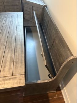 Kitchen table