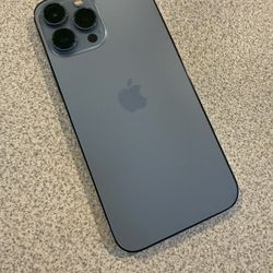 iPhone 13 PRO MAX - Unlocked & Like New