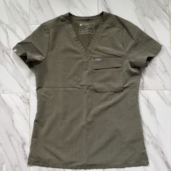 Figs scrub top