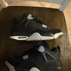 Jordan 4