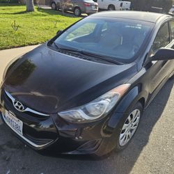 2013 Hyundai Elantra GLS Sedan 4D