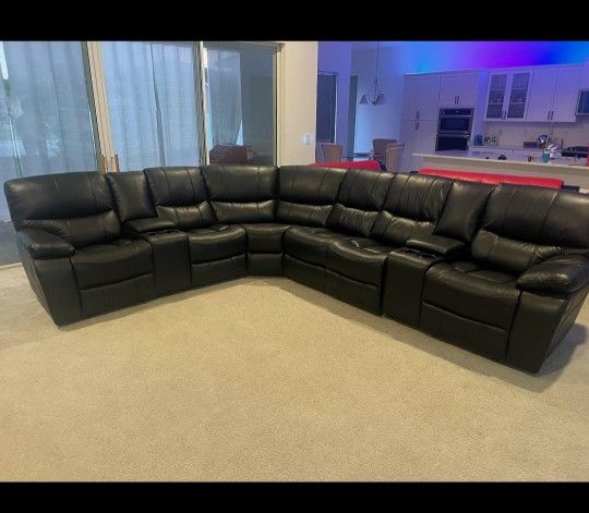 *Black Friday Now* Madrid Sleek Black Leather Reclining Sectional Sofa Delivery And Easy Financing Available👏