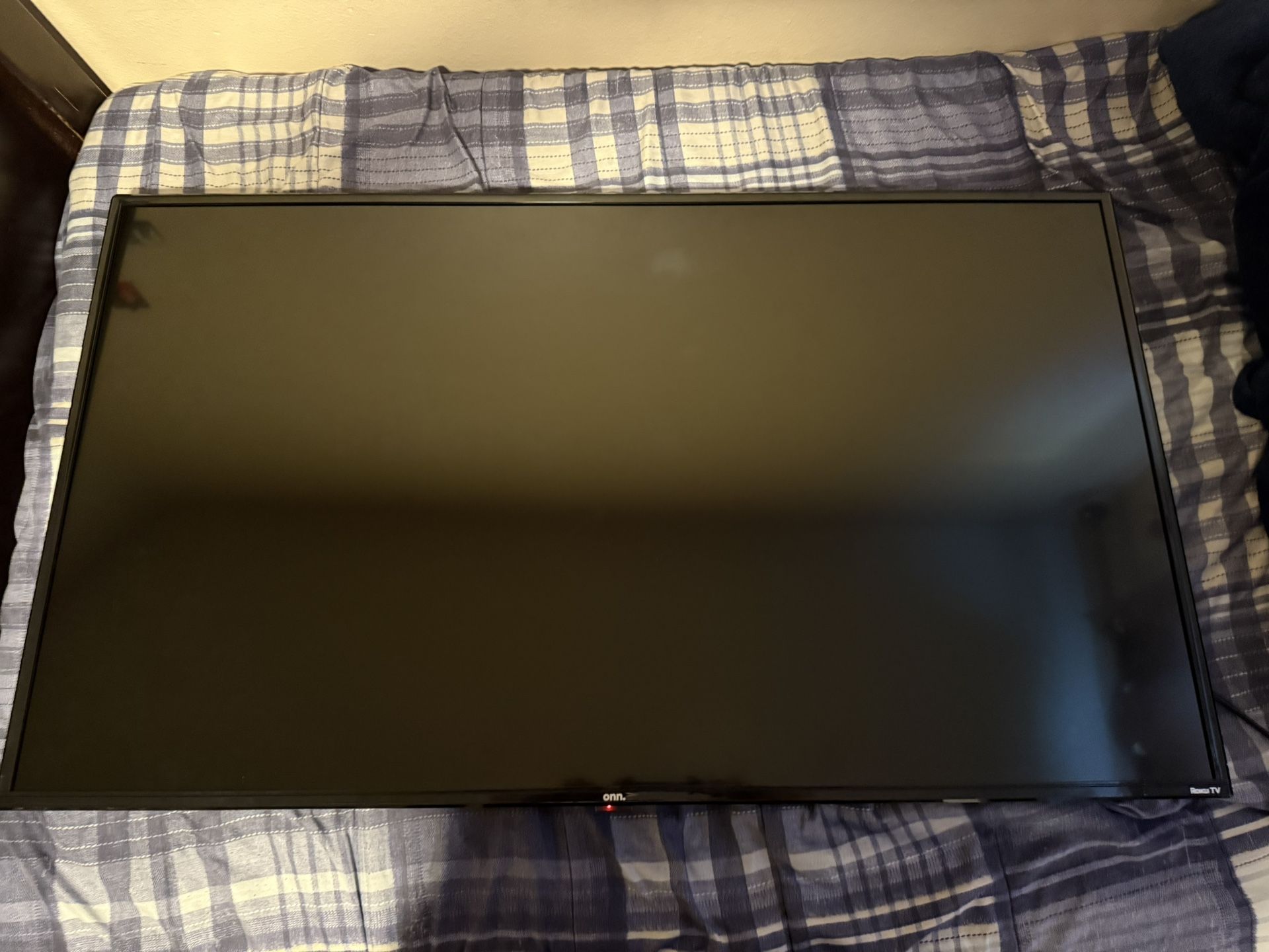 Onn Roku TV 50 inch