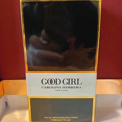 Good Girl Carolina Herrera New York