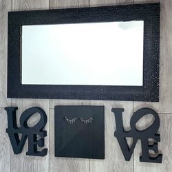 Mirror and decor