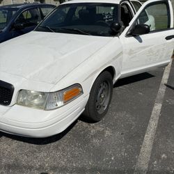 2011 Ford Crown Victoria